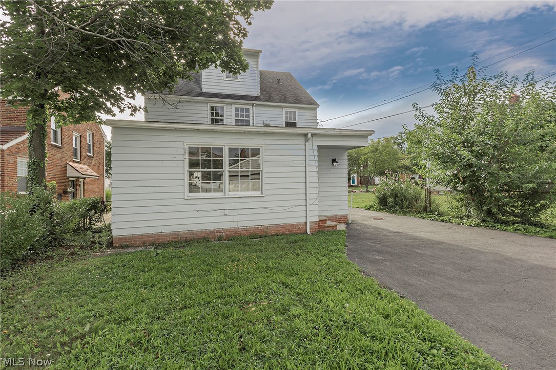 3676 Rolliston Road Cleveland, OH 44120 - Photo 35 of 35 3676 Rolliston Rd