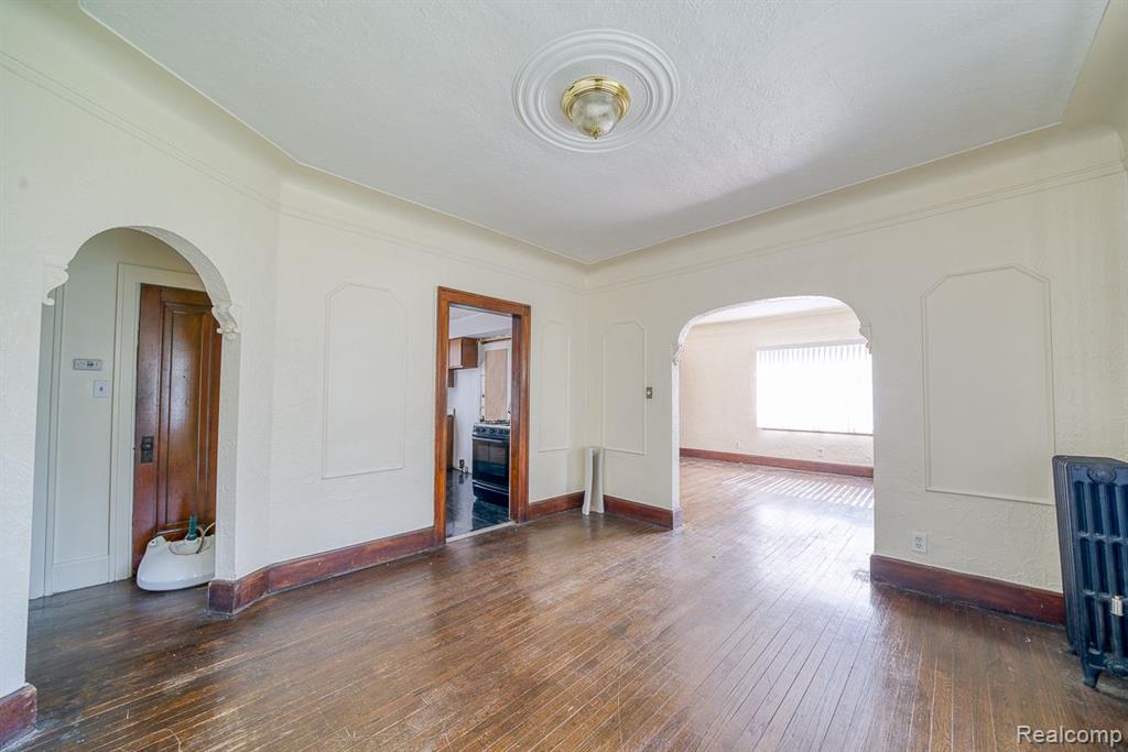 5106 Devonshire Road Detroit, MI 48224 - Photo 5 of 28