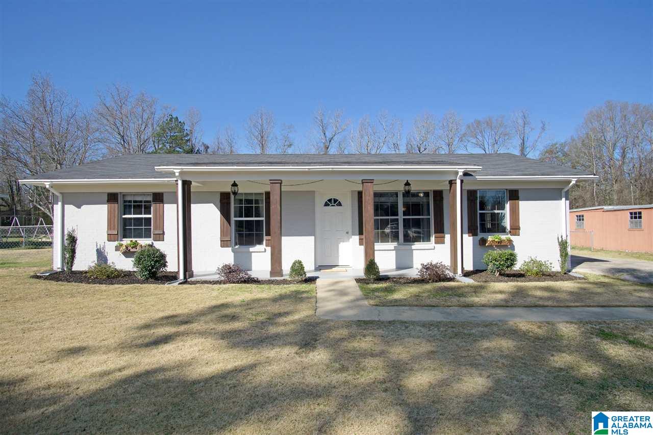 165 Darryl Street Jemison, AL 35085 - Photo 1 of 27