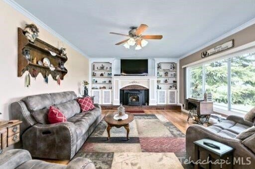 21305 Old Town Road Tehachapi, CA 93561 - Photo 4 of 26 Gallery Image 4