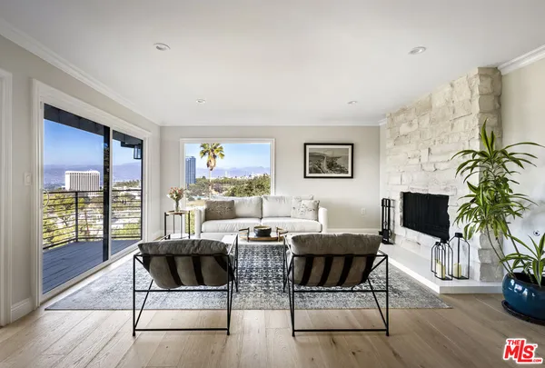 $2,398,000 | 3589 Multiview Drive, Los Angeles, CA 90068