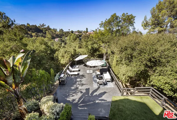 $2,398,000 | 3589 Multiview Drive, Los Angeles, CA 90068