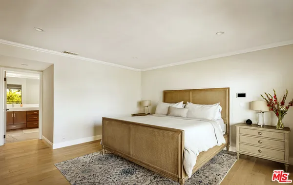 $2,398,000 | 3589 Multiview Drive, Los Angeles, CA 90068