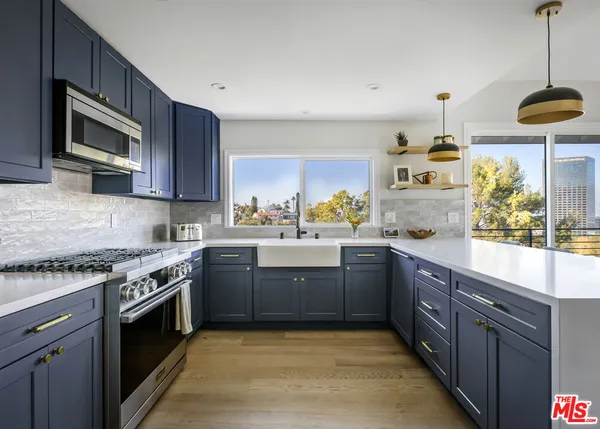 $2,398,000 | 3589 Multiview Drive, Los Angeles, CA 90068