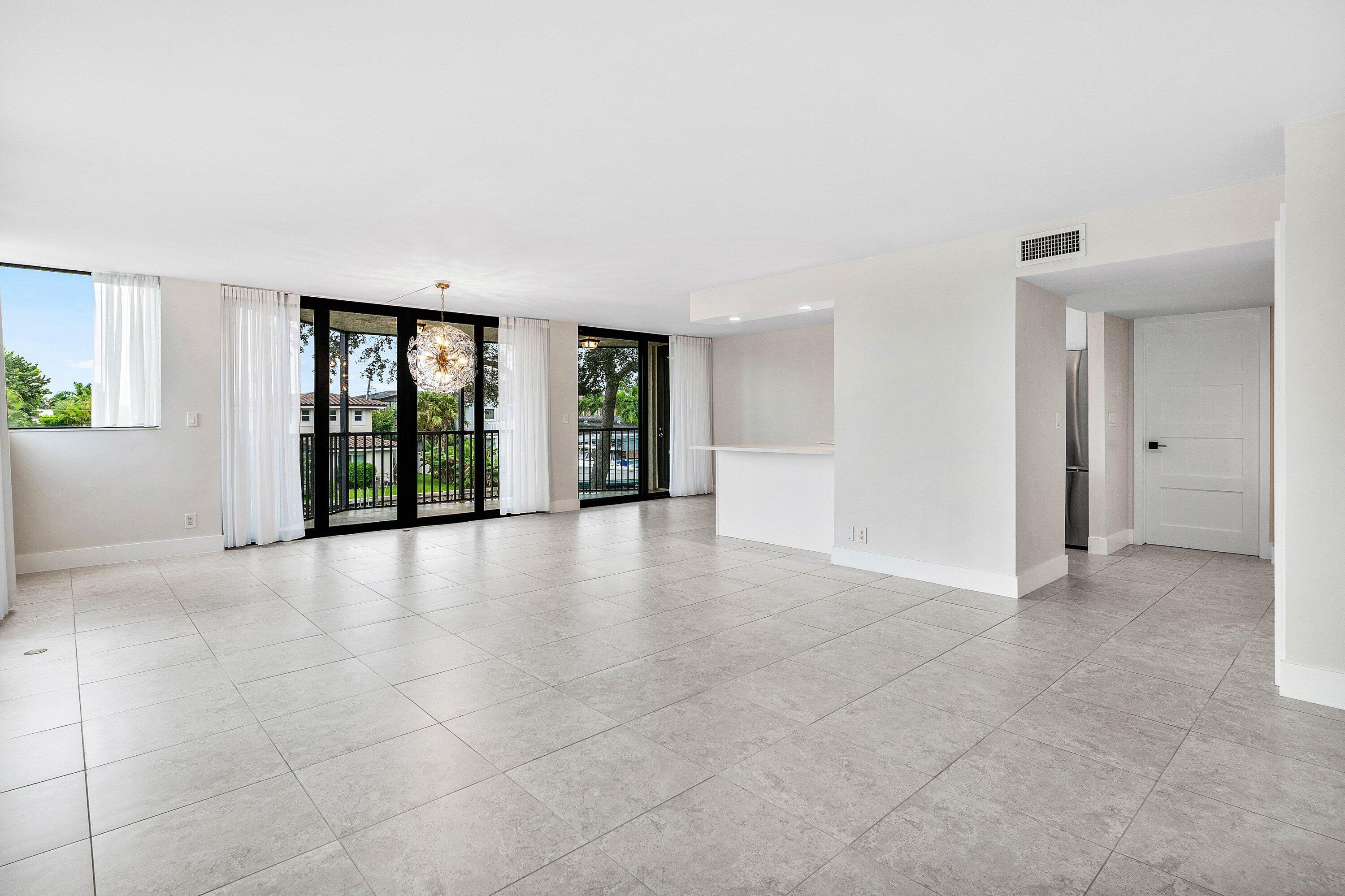 800 Jeffery Street, Unit 201 Boca Raton, FL 33487 - Photo 6 of 25 009-800JefferyStreet-201-BocaRaton-FL-33
