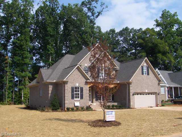 107 Peppertree Road Clemmons, NC 27012 - Photo 1 of 8 Exterior Front.