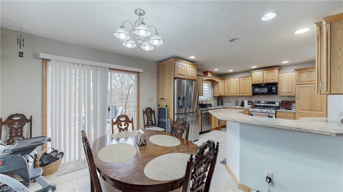 4843 Fishcreek Road Stow, OH 44224 - Photo 4 of 26 Gallery Image 4