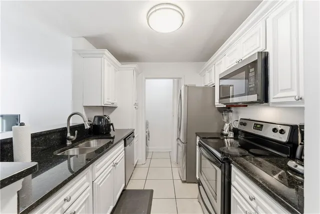 $245,000 | 5205 Santa Fe Parkway, Sandy Springs, GA 30350