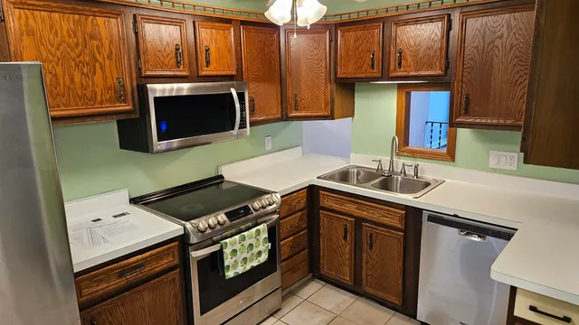 $125,000 | 2929 Sunnyside Drive, Rockford, IL 61114