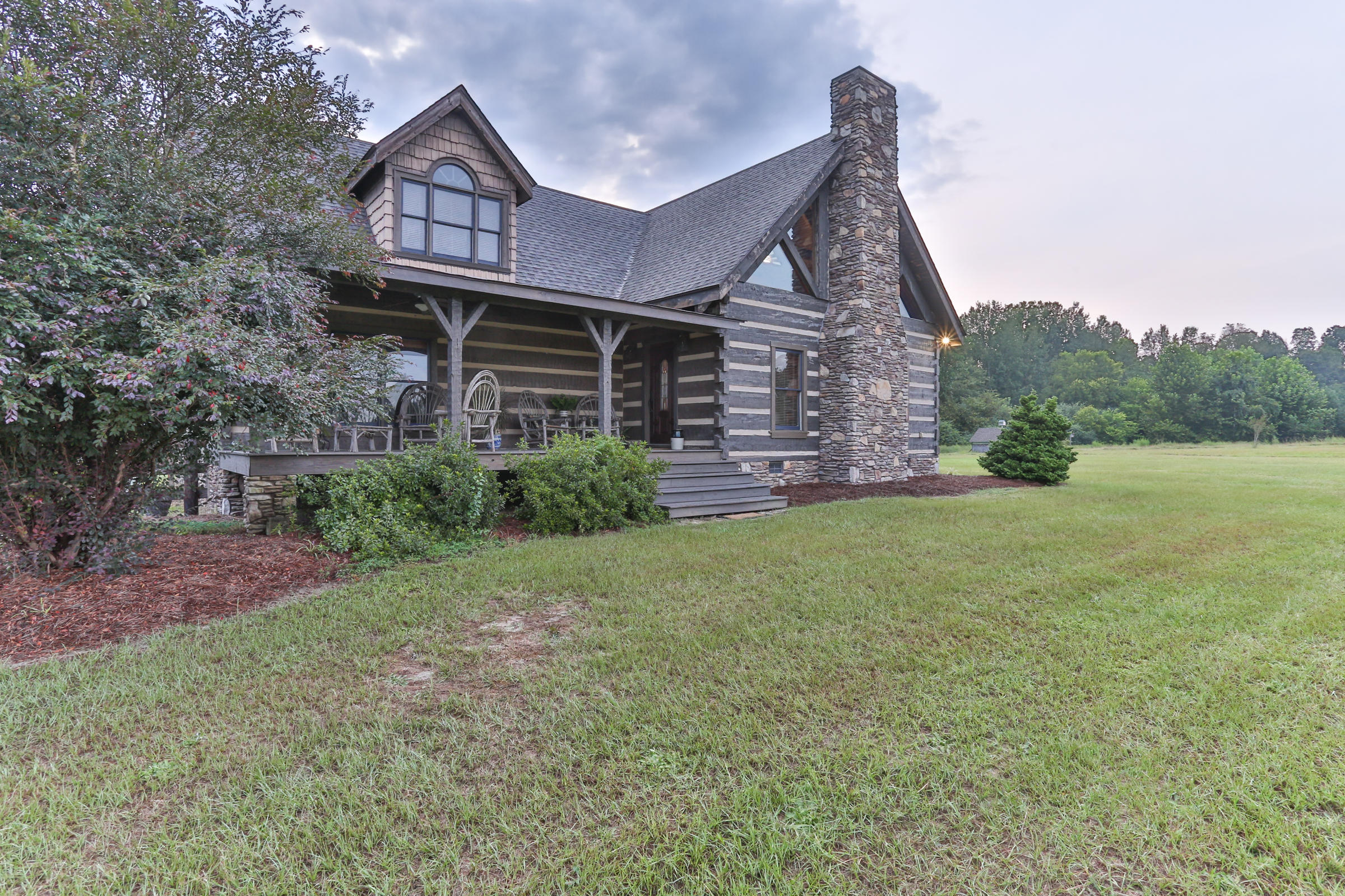 566 Springhill Church Road Hamlet, NC 28345 - Photo 3 of 60 1O8A8343
