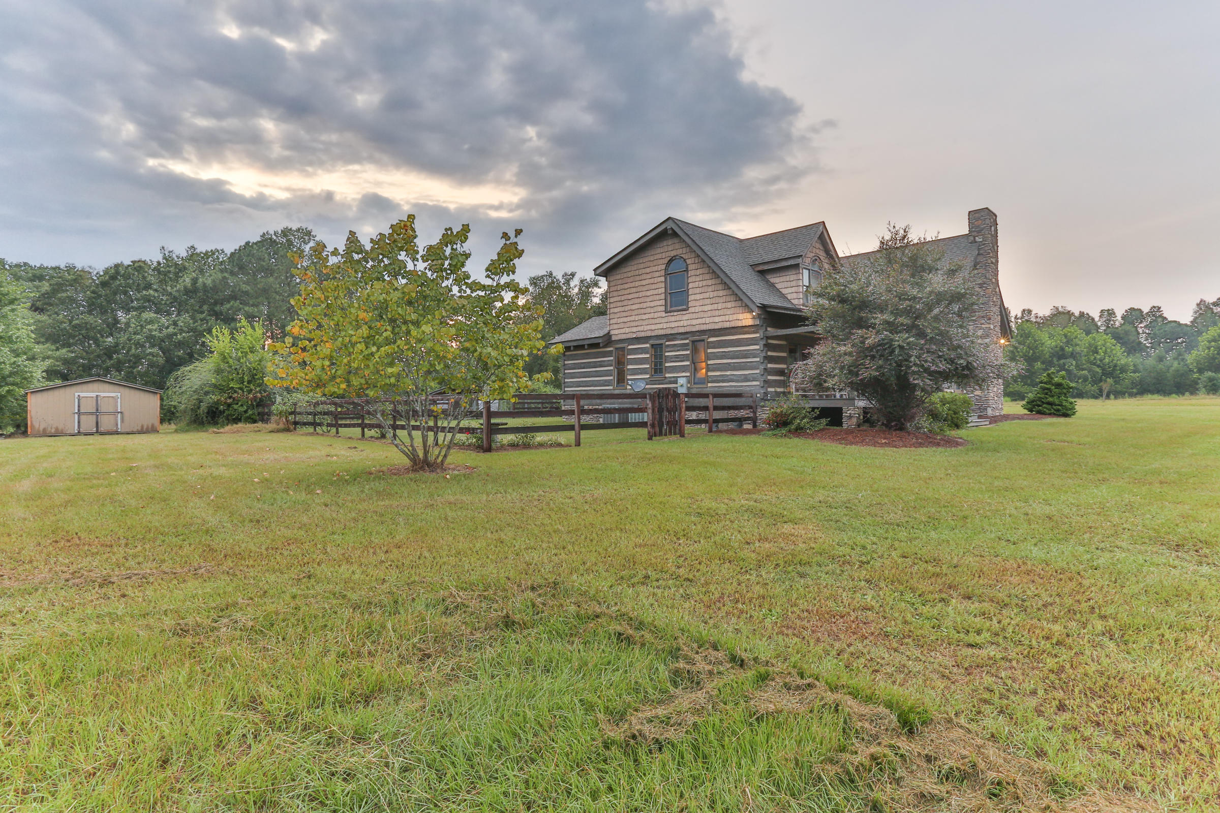 566 Springhill Church Road Hamlet, NC 28345 - Photo 8 of 60 1O8A8347
