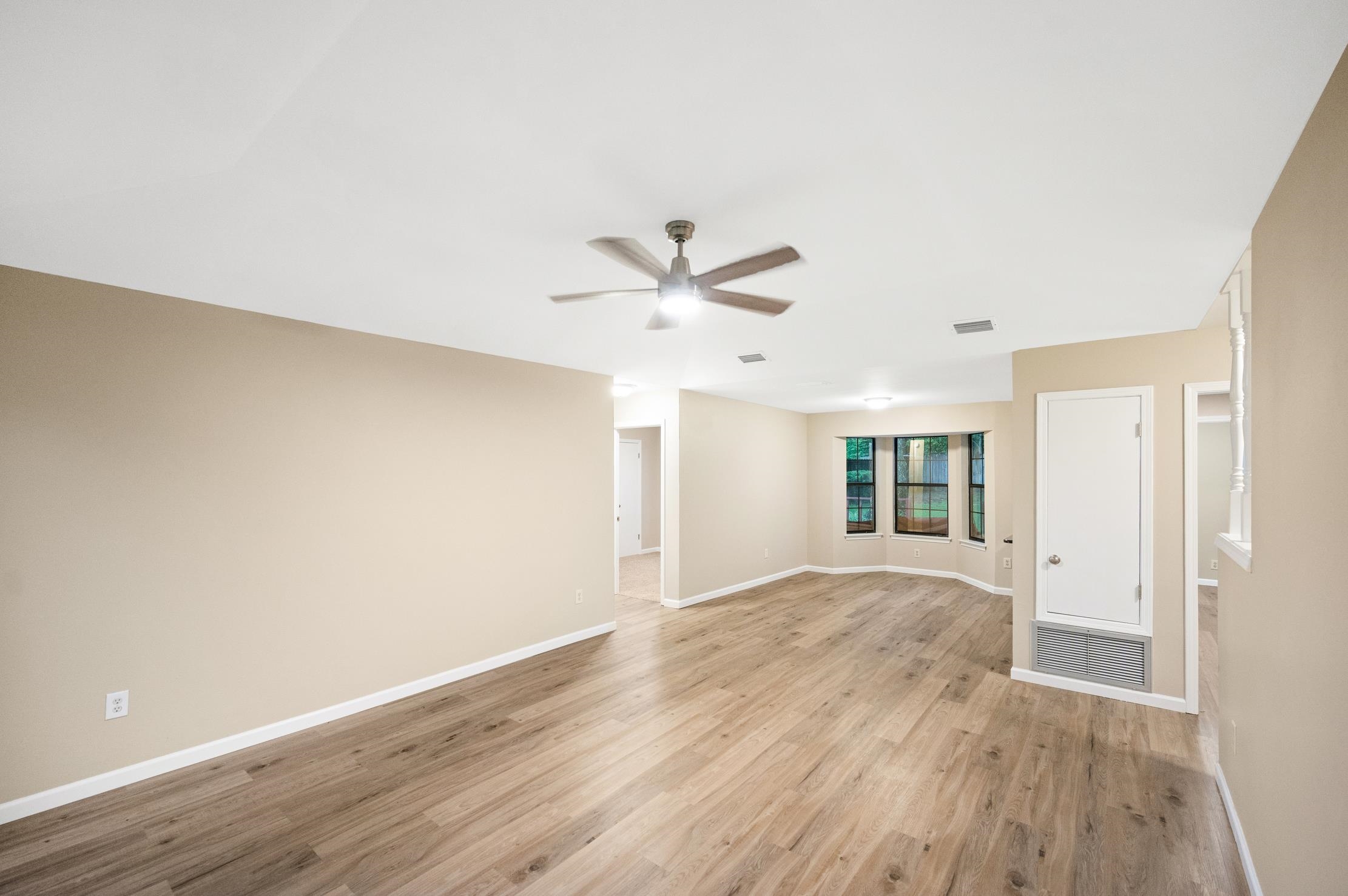 154 Richmond Road Daphne, AL 36526 - Photo 4 of 28