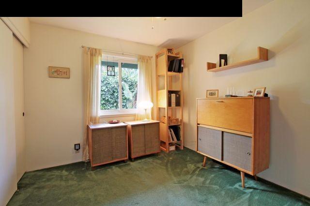560 West Kuiaha Road Haiku, HI 96708 - Photo 12 of 23 a view of a big room with windows and cabinet
