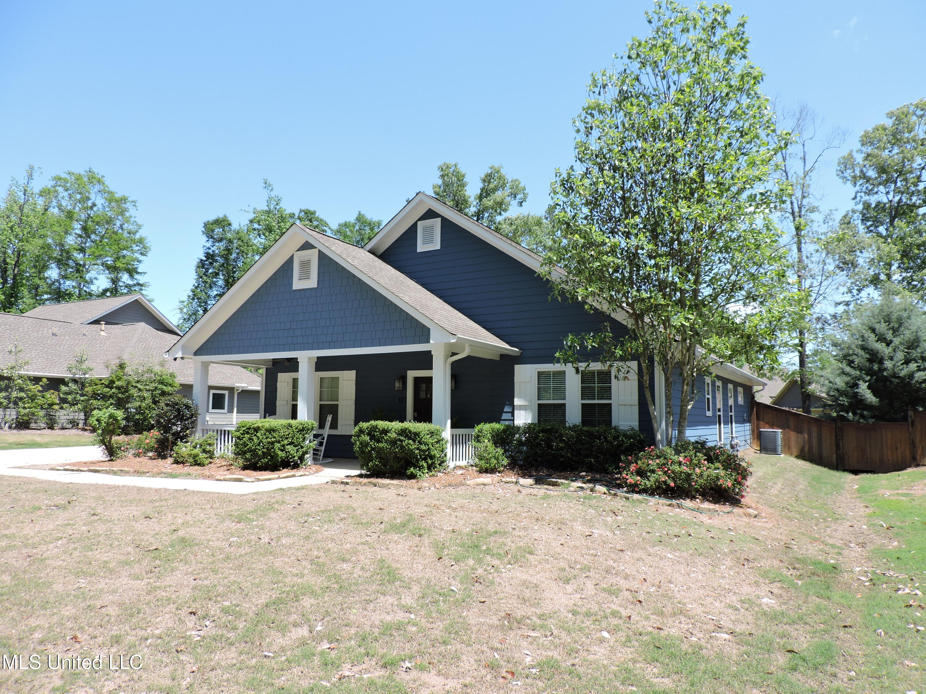 123 Busick Well Road Brandon, MS 39042 - Photo 4 of 55 DSCN4659