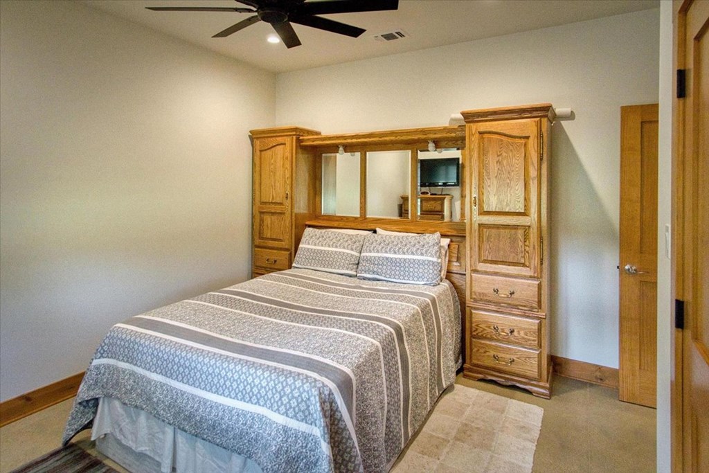 1411 Grape Creek Road Fredericksburg, TX 78624 - Photo 15 of 44