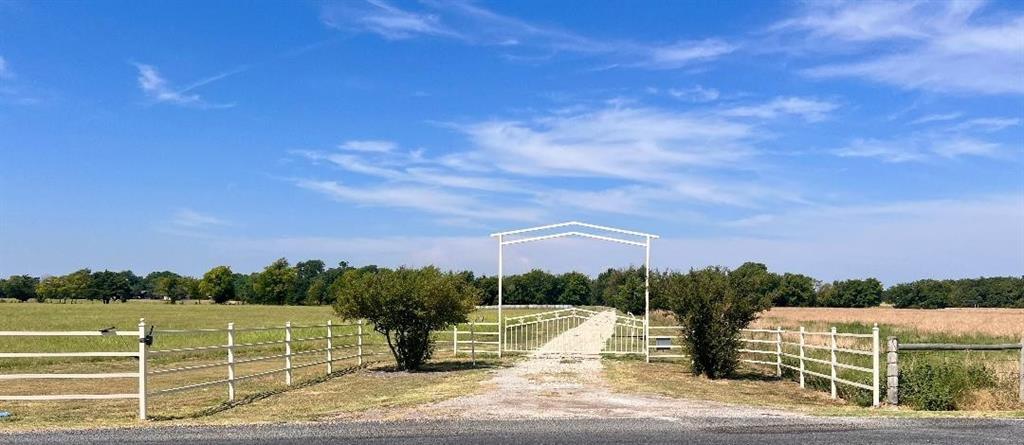 8081 County Road 500 Blue Ridge, TX 75424 - Photo 4 of 40 Gallery Image 4