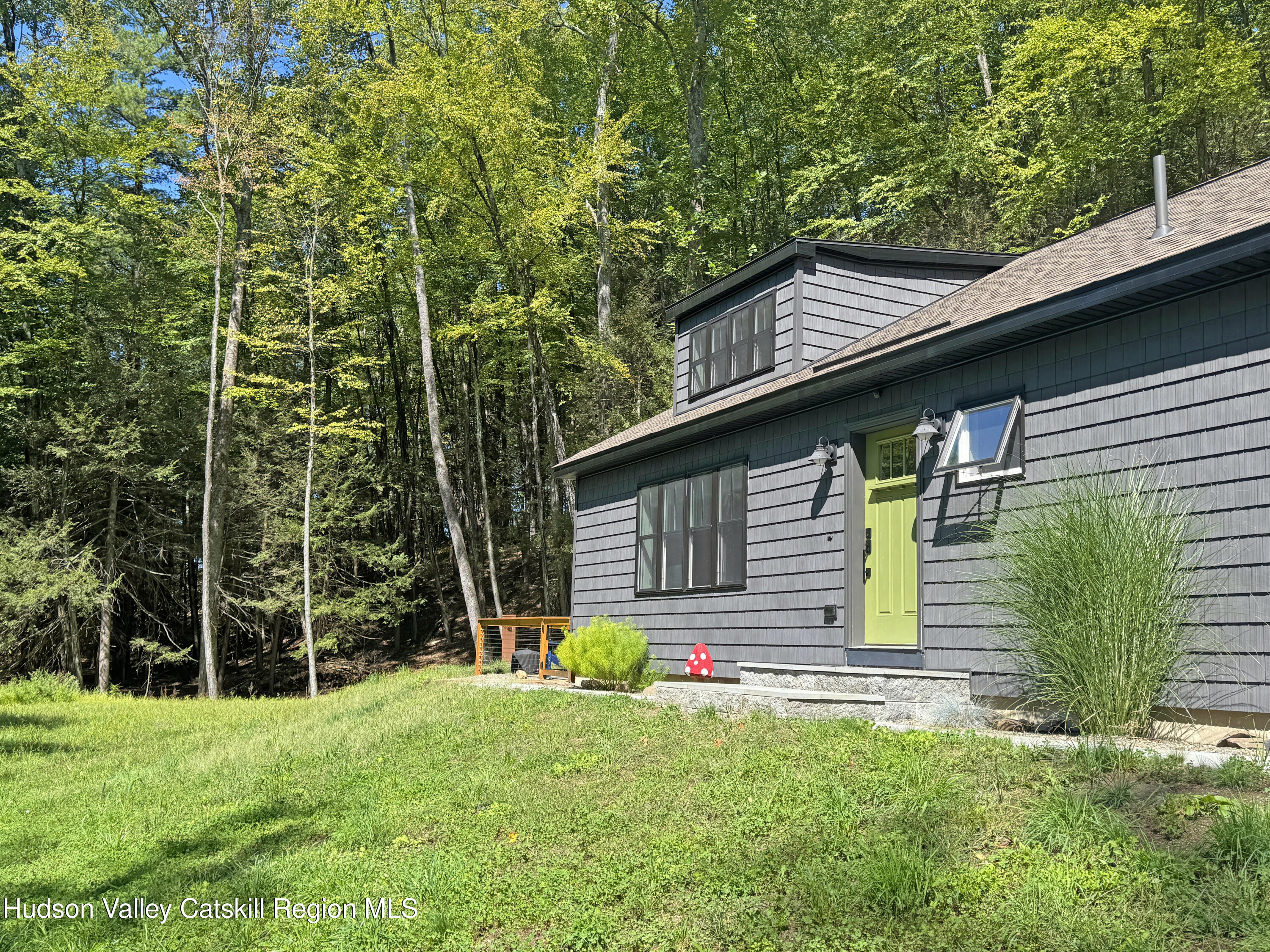 87 Winnie Road Mount Tremper, NY 12457 - Photo 4 of 41 4