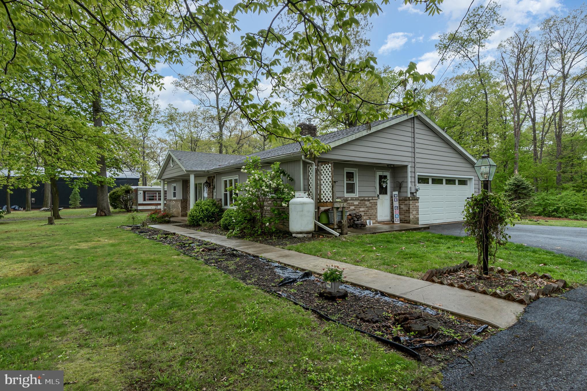 3836 Brownton Road Felton, PA 17322 - Photo 2 of 29