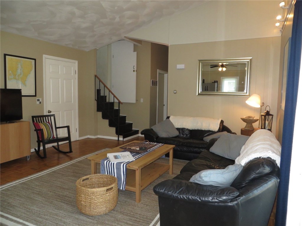 7 Captain Freebody Road Narragansett, RI 02882 - Photo 10 of 37 Gallery Image 10