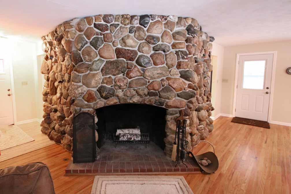 2815 Copp Road Niles, MI 49120 - Photo 4 of 43 IMG_3661