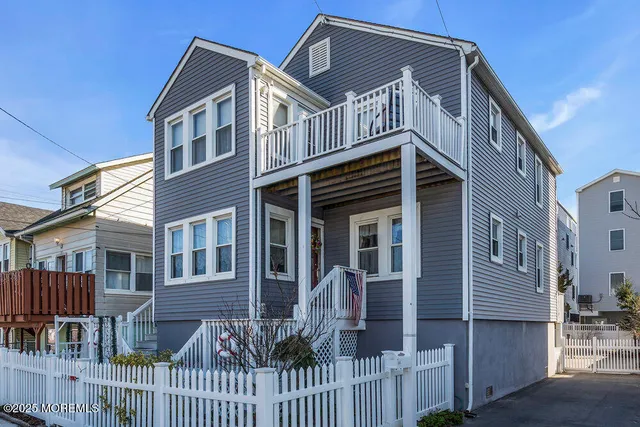 $949,000 | 305 Hamilton Avenue, Seaside Heights, NJ 08751