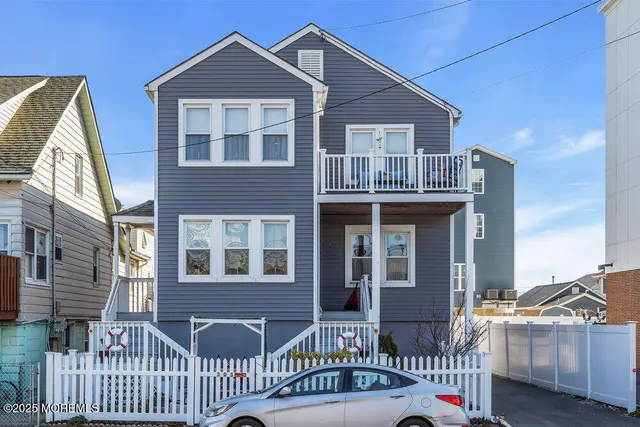 $949,000 | 305 Hamilton Avenue, Seaside Heights, NJ 08751