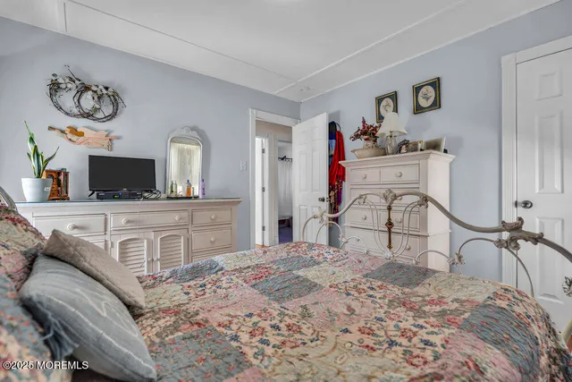 $949,000 | 305 Hamilton Avenue, Seaside Heights, NJ 08751