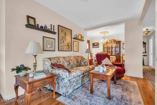 $949,000 | 305 Hamilton Avenue, Seaside Heights, NJ 08751