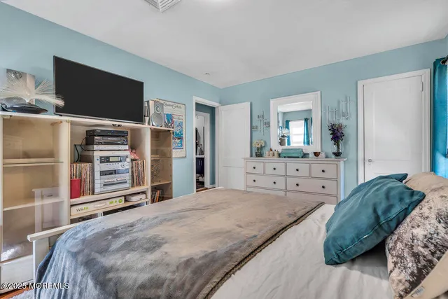 $949,000 | 305 Hamilton Avenue, Seaside Heights, NJ 08751