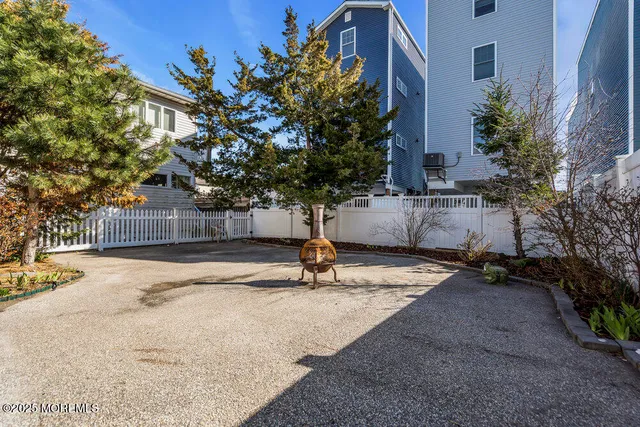 $949,000 | 305 Hamilton Avenue, Seaside Heights, NJ 08751