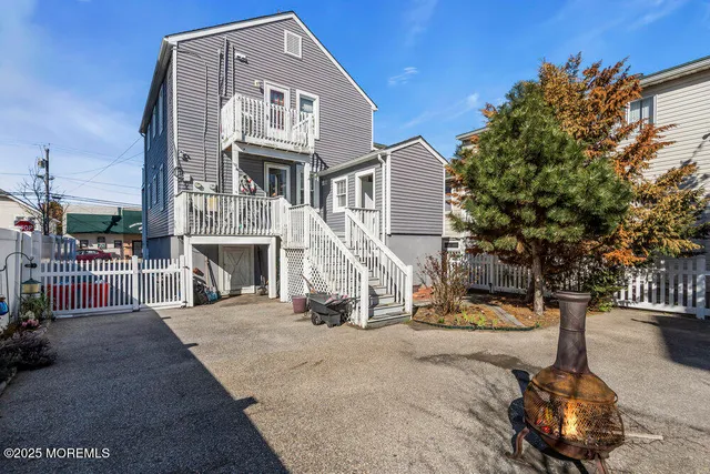 $949,000 | 305 Hamilton Avenue, Seaside Heights, NJ 08751