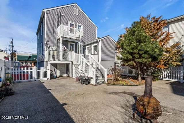 $949,000 | 305 Hamilton Avenue, Seaside Heights, NJ 08751