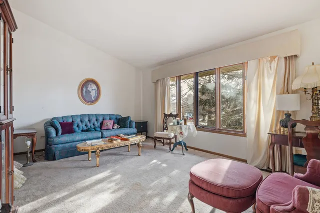 $250,000 | 17551 Drummond Drive, Unit 17551, Tinley Park, IL 60487