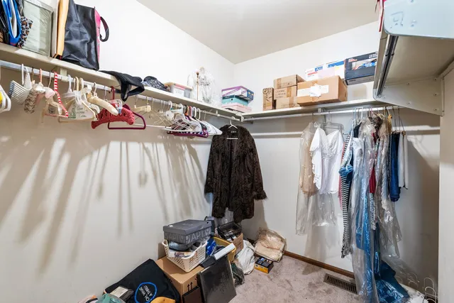 $250,000 | 17551 Drummond Drive, Unit 17551, Tinley Park, IL 60487