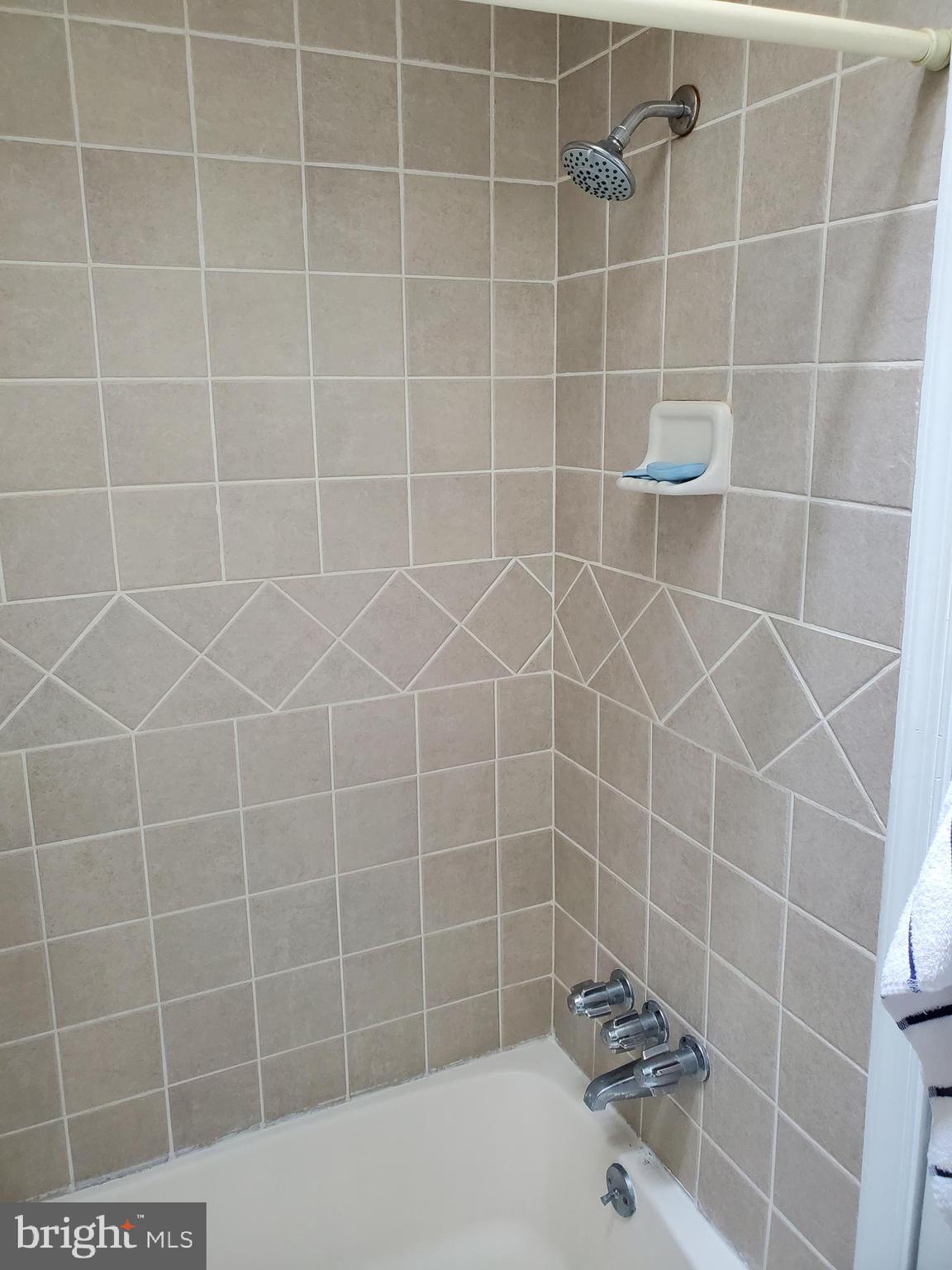 10832 Harrow Road Philadelphia, PA 19154 - Photo 18 of 27