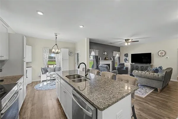 $383,900 | 22 Belfield Court, Adairsville, GA 30103