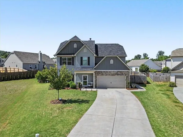 $383,900 | 22 Belfield Court, Adairsville, GA 30103