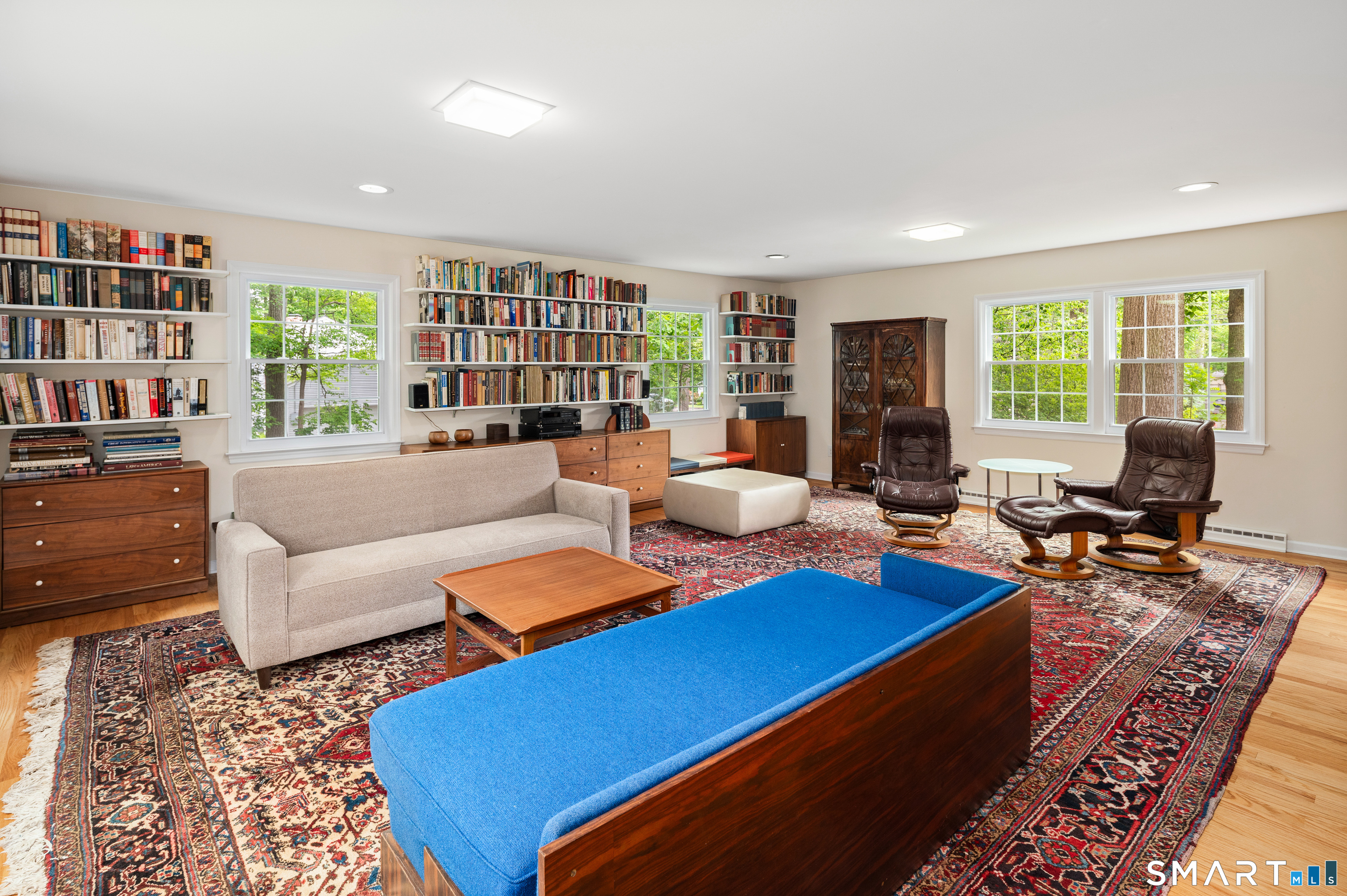326 Four Brooks Road Stamford, CT 06903 - Photo 9 of 39