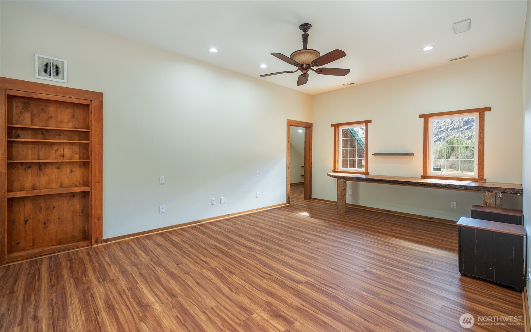 710 Antoine Creek Road Chelan, WA 98816 - Photo 17 of 39