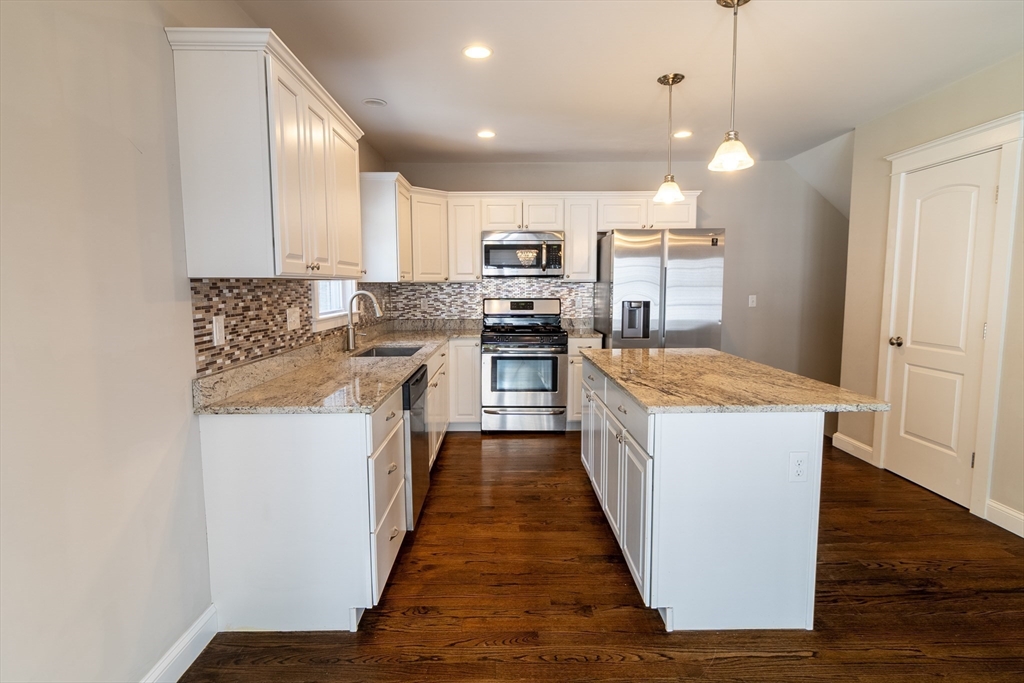 78 Turtle Brook Road, Unit 78 Canton, MA 02021 - Photo 10 of 37 Gallery Image 10