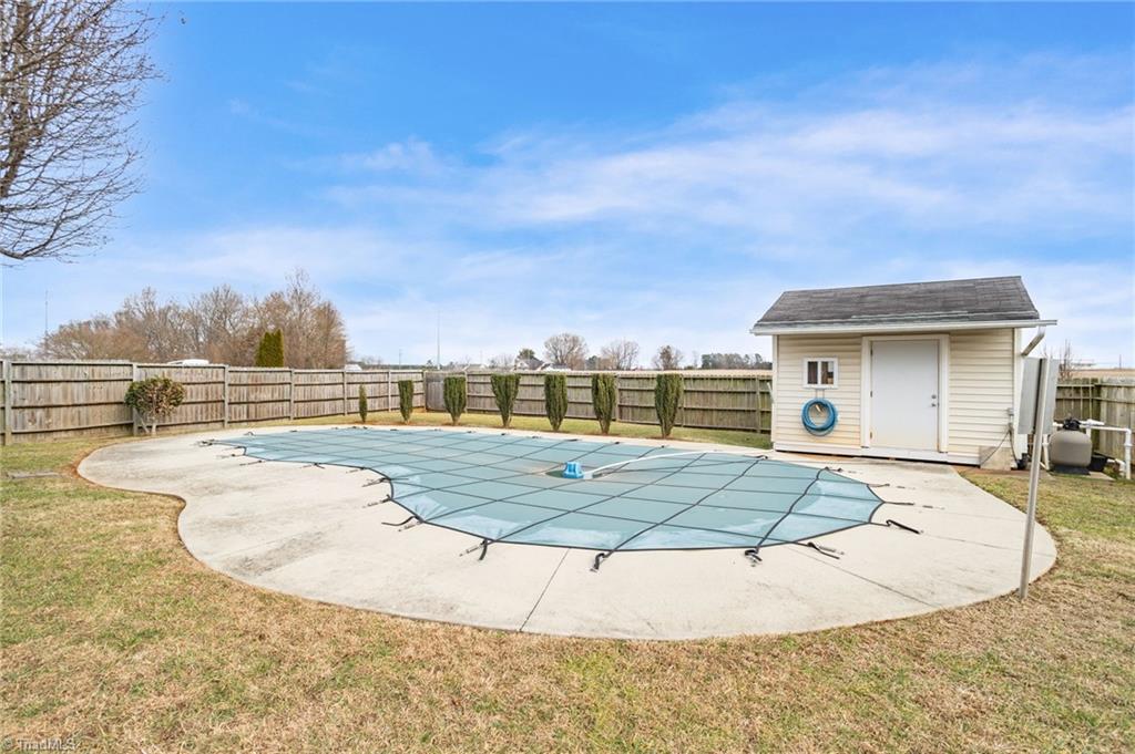 3716 Shadow Ridge Drive High Point, NC 27265 - Photo 30 of 38 Gallery Image 30