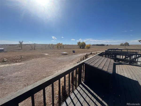 a view of a terrace view