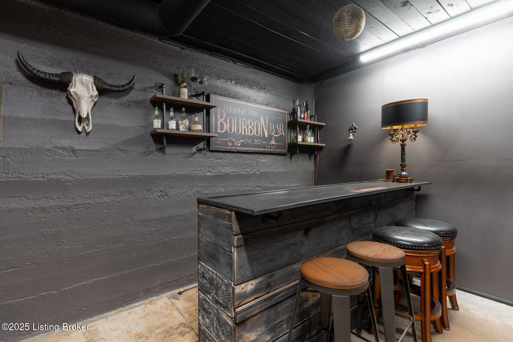1478 Cherokee Road Louisville, KY 40204 - Photo 33 of 48 Lower level bar area