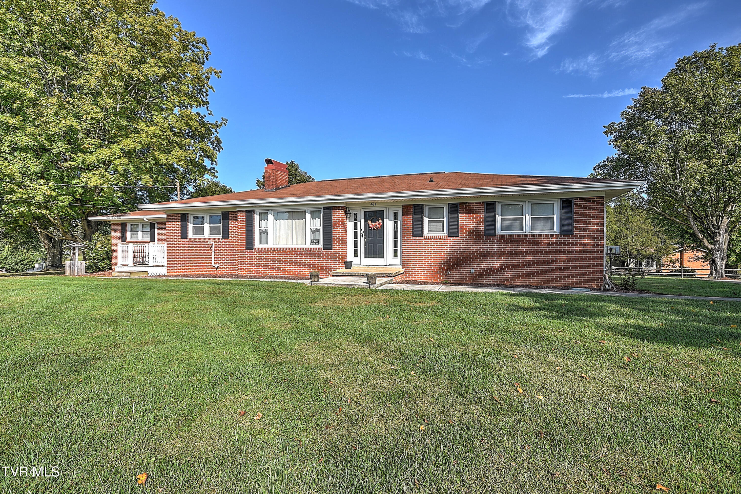 464 Jonesboro Road Piney Flats, TN 37686 - Photo 10 of 65 464 Jonesboro Rd SB