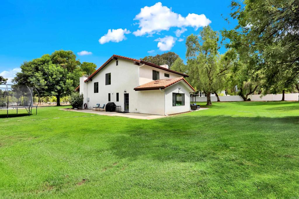 15459 Glentree Road Valley Center, CA 92082 - Photo 45 of 48