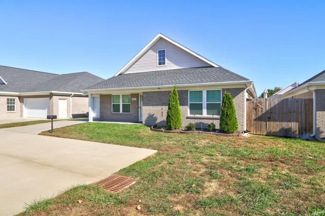 $237,000 | 2621 Ole Hickory Drive, Evansville, IN 47715
