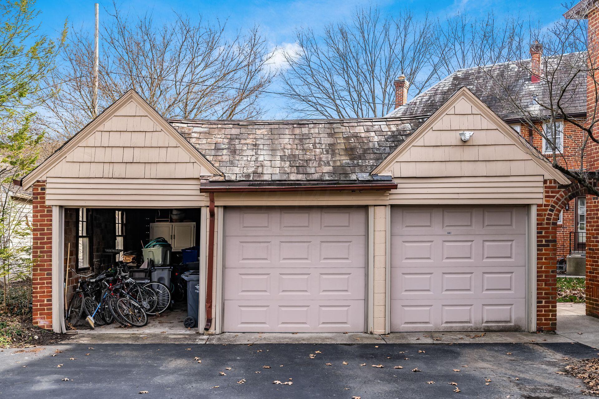 1901 Baldridge Road Columbus, OH 43221 - Photo 32 of 43 Detached Garage