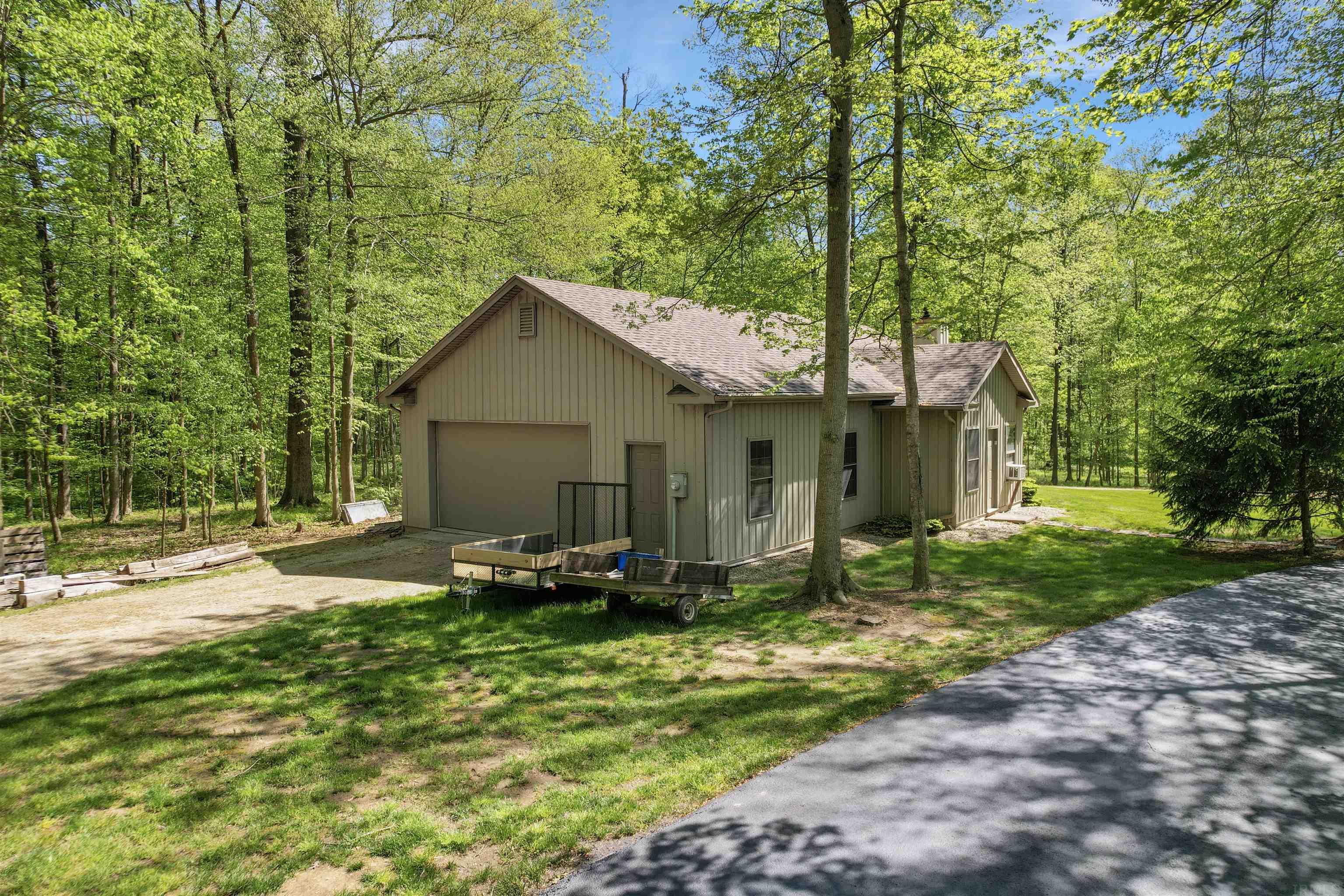 3446 North 300th Road East Huntington, IN 46750 - Photo 5 of 36