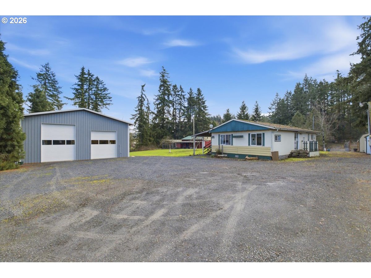 30271 Horseshoe Loop Lebanon, OR 97355 - Photo 1 of 40 Gallery Image 1