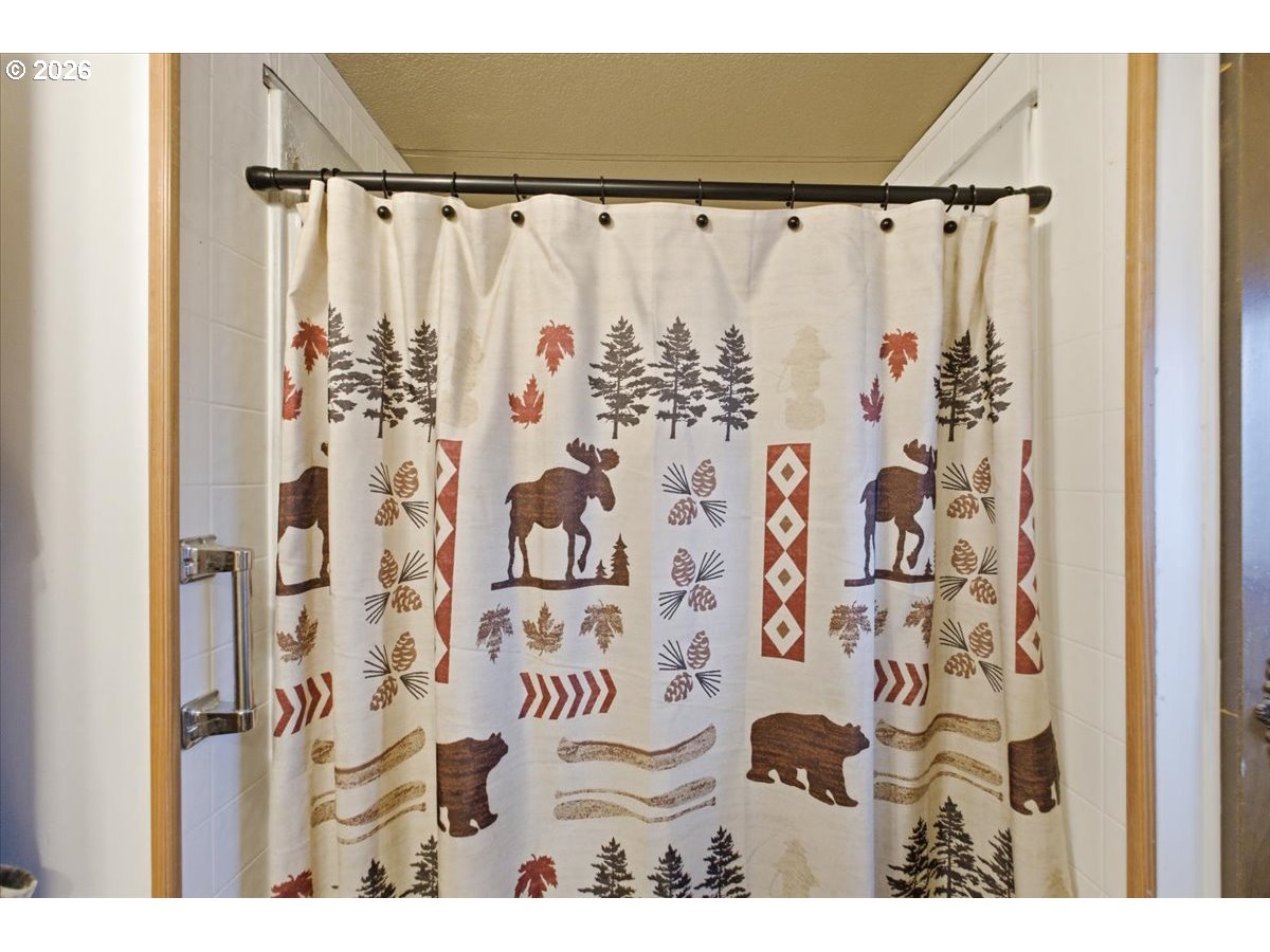 30271 Horseshoe Loop Lebanon, OR 97355 - Photo 20 of 40 Gallery Image 20